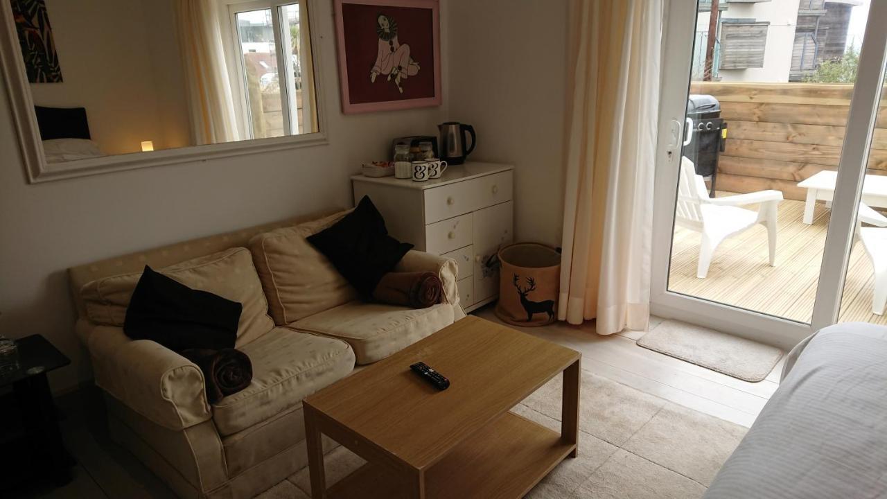 Surf Lookout - King Size En-Suite With Sea Views New Quay Esterno foto